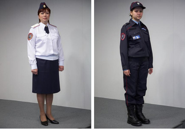 Гениальная форма. Форма ППС полевка. Женская Полицейская форма. Форма сотрудника полиции. Новая форма полиции.